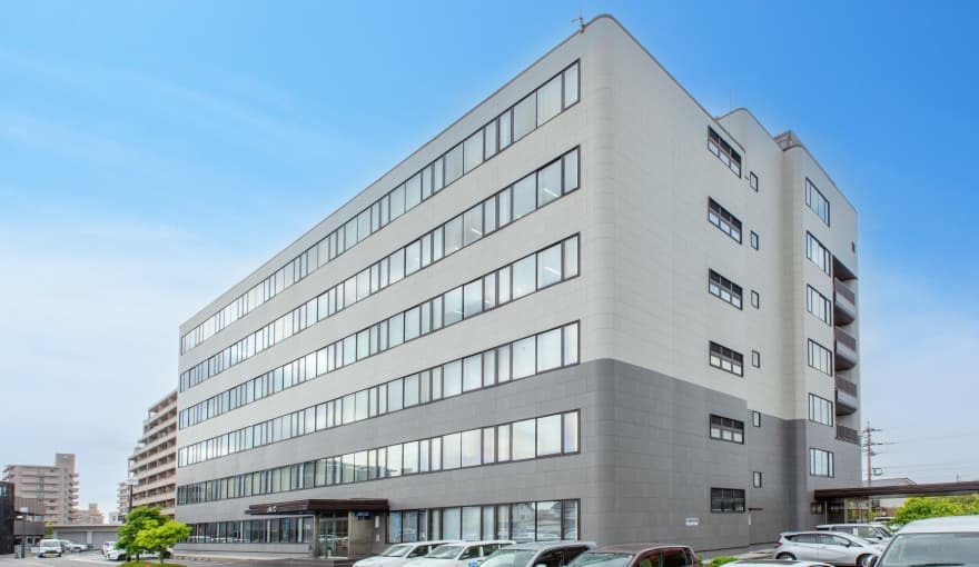 ティーエスケイ情報システム株式会社_本社（松江）松江ＣＥセンター_外観